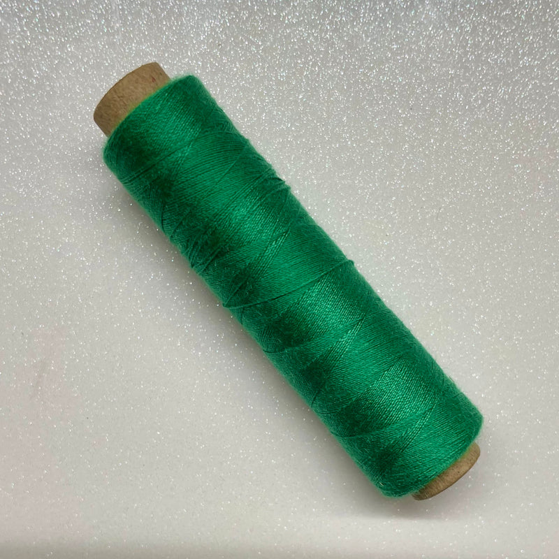 F. Green Thread Green Thread 200m | Fabric Family – Fabric Alex